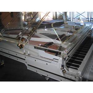 pianoforte a coda SCHIMMEL K213 GLASS
